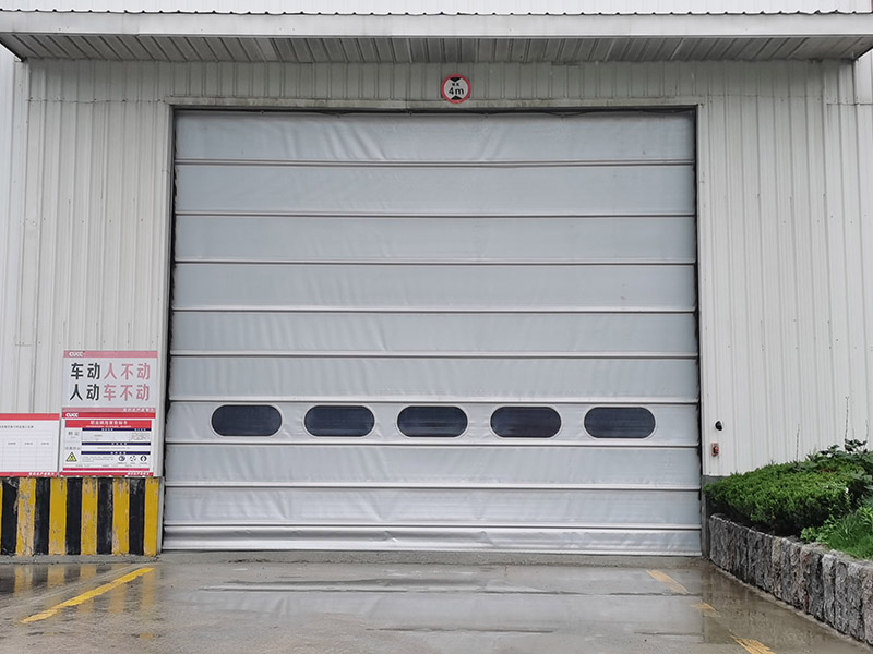 搅拌站PVC快速堆积门